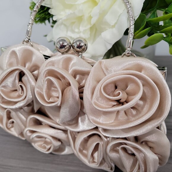 Elegant Latte Satin Roses Wedding Party Clutch Purse w/Rhinestone Handle & Chain - Picture 7 of 7